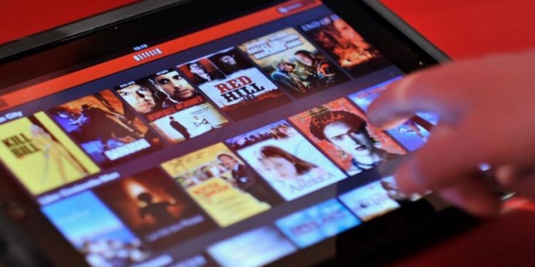 Conoce las películas y series de Netflix que llegan y se despiden en febrero