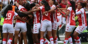 Santa Fe a 90 minutos del título de la Liga femenina