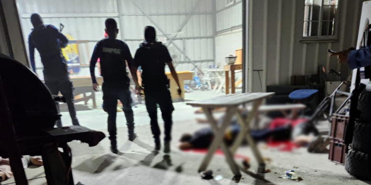 Toque Decretan de queda especial en Honduras por matanza de 11 personas