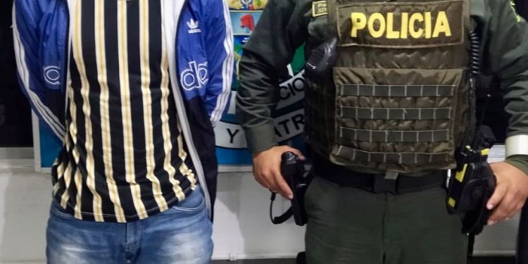 Capturado hombre requerido por acto sexual violento contra un menor de edad.