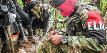 El ELN sería el responsable del secuestro de la Sargento, Ghislaine Karina Ramírez, quién en el momento de su viaje iba con dos de sus hijos.