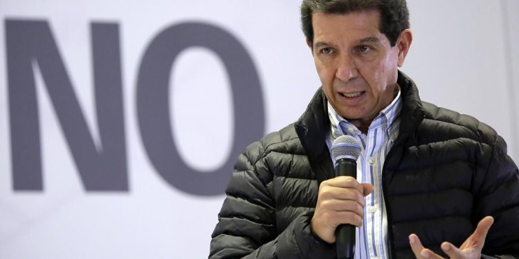 Lafaurie afirma que no le preocupa lo que diga Mancuso ni en lo político ni en lo judicial