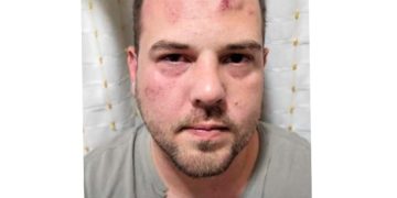 Jhon Poulos golpeado por presos de La Picota