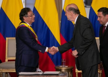 ¿Nuevo remezón ministerial? Tres nuevos altos funcionarios del gobierno Petro estarían en la cuerda floja