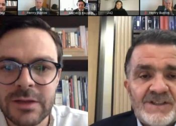 No aceptaron cargos: Caso de Óscar Iván Zuluaga y su hijo