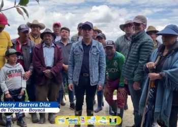 El pasado lunes, el señor Alcalde Alvaro Henry Barrera Diaz de Tópaga hizo entrega a la comunidad la obra de mejoramiento del acueducto del sector Diauchó