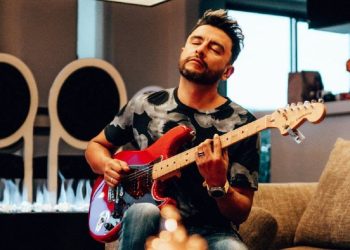 Concierto de Álex Campos en Sogamoso perdió el norte para lo que se quería realizar y terminando en simple proselitismo de Carlos Amaya el cual busca nuevamente la Gobernación según resalto Lideres de fe que piden reserva de sus nombres #BoyacaExtremo   