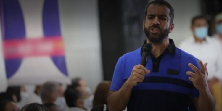 El exsenador Arturo Char, que fue capturado en la tarde-noche de este jueves en el aeropuerto Ernesto Cortissoz en medio de una investigación por supuestos hechos de corrupción electoral