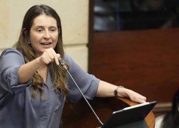 Será Paloma Valencia precandidata presidencial por el uribismo en 2026