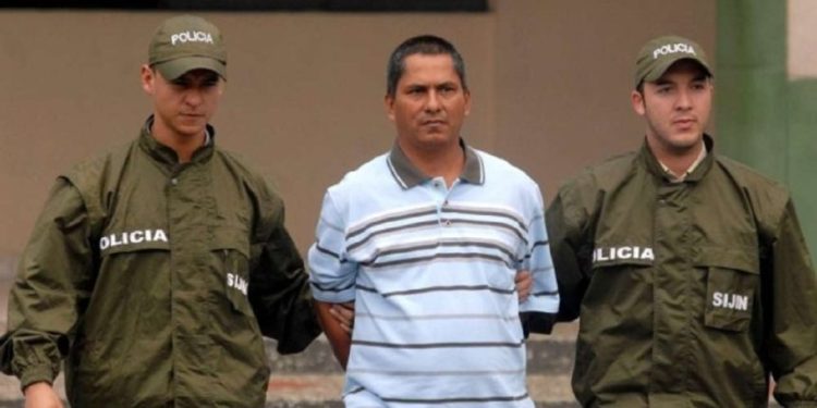 Fiscalía obtuvo condena en contra del exjefe paramilitar alias Memín por graves violaciones de los derechos humanos.