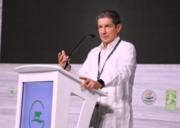 Vamos a defender a los secuestrados y a buscar la paz para Colombia: Lafaurie sobre ronda con el ELN en México